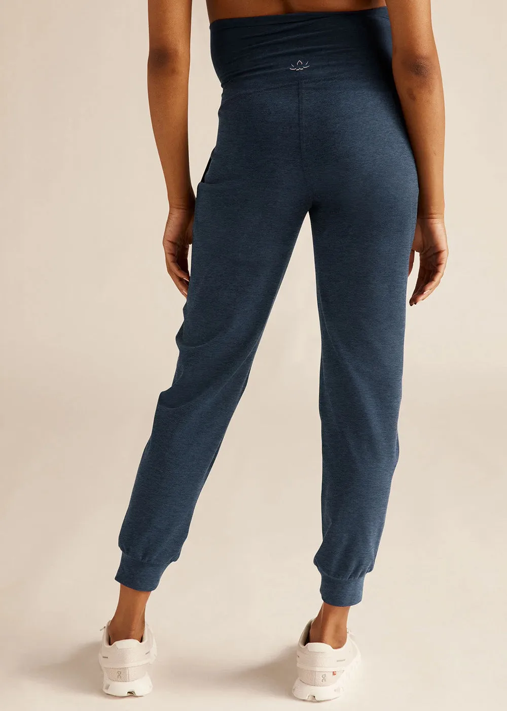 Beyond Yoga Beyond The Bump Maternity Midi Jogger - Nocturnal Navy