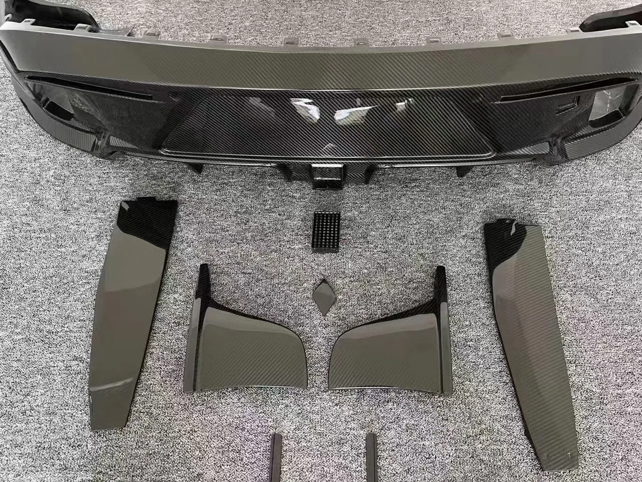 Carbon Fiber Aero Body Kit for Porsche Taycan