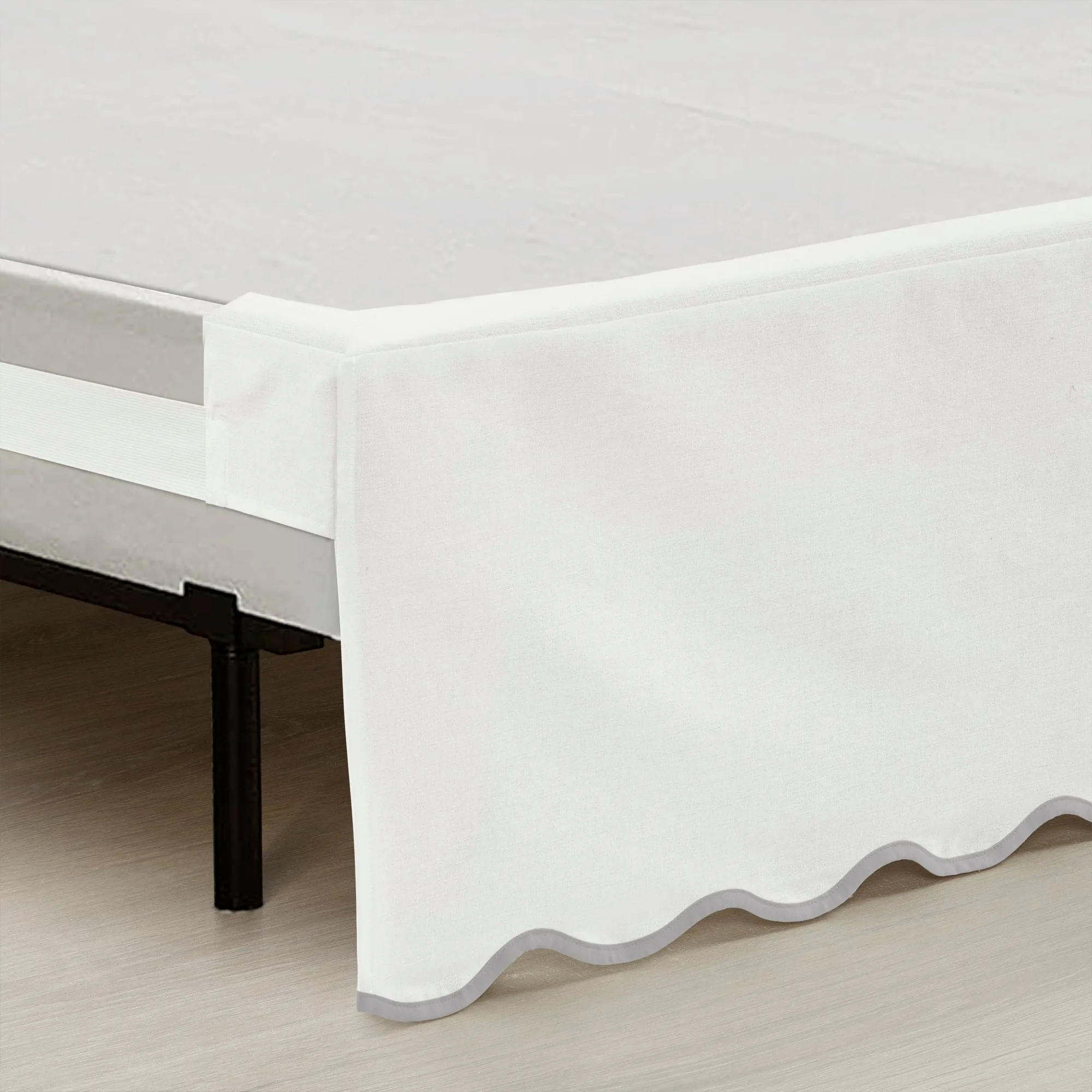 Coastal Chic Scalloped Edge Bed Skirt