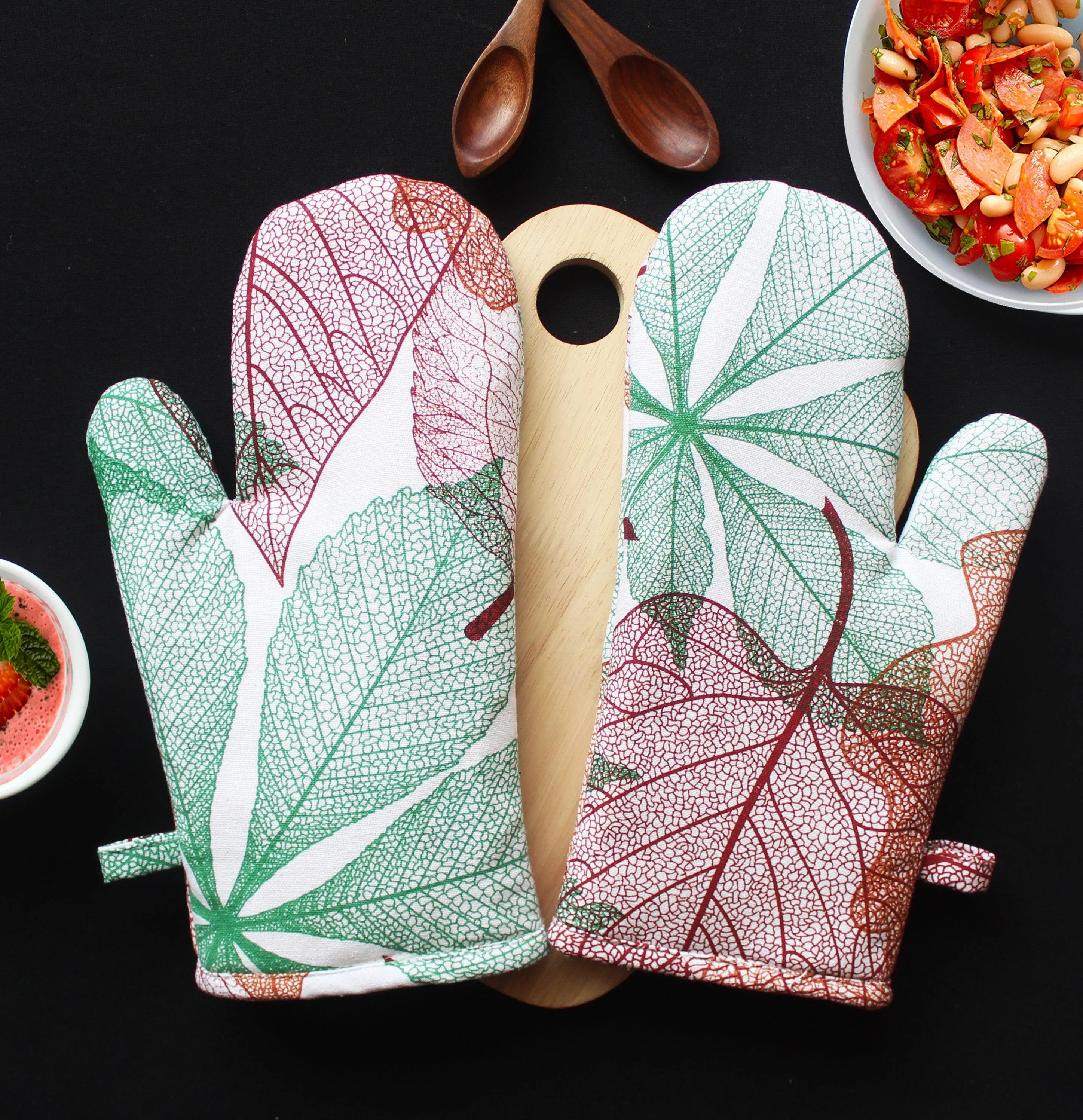 Cotton Vein Leaf Oven Gloves Pack of 2