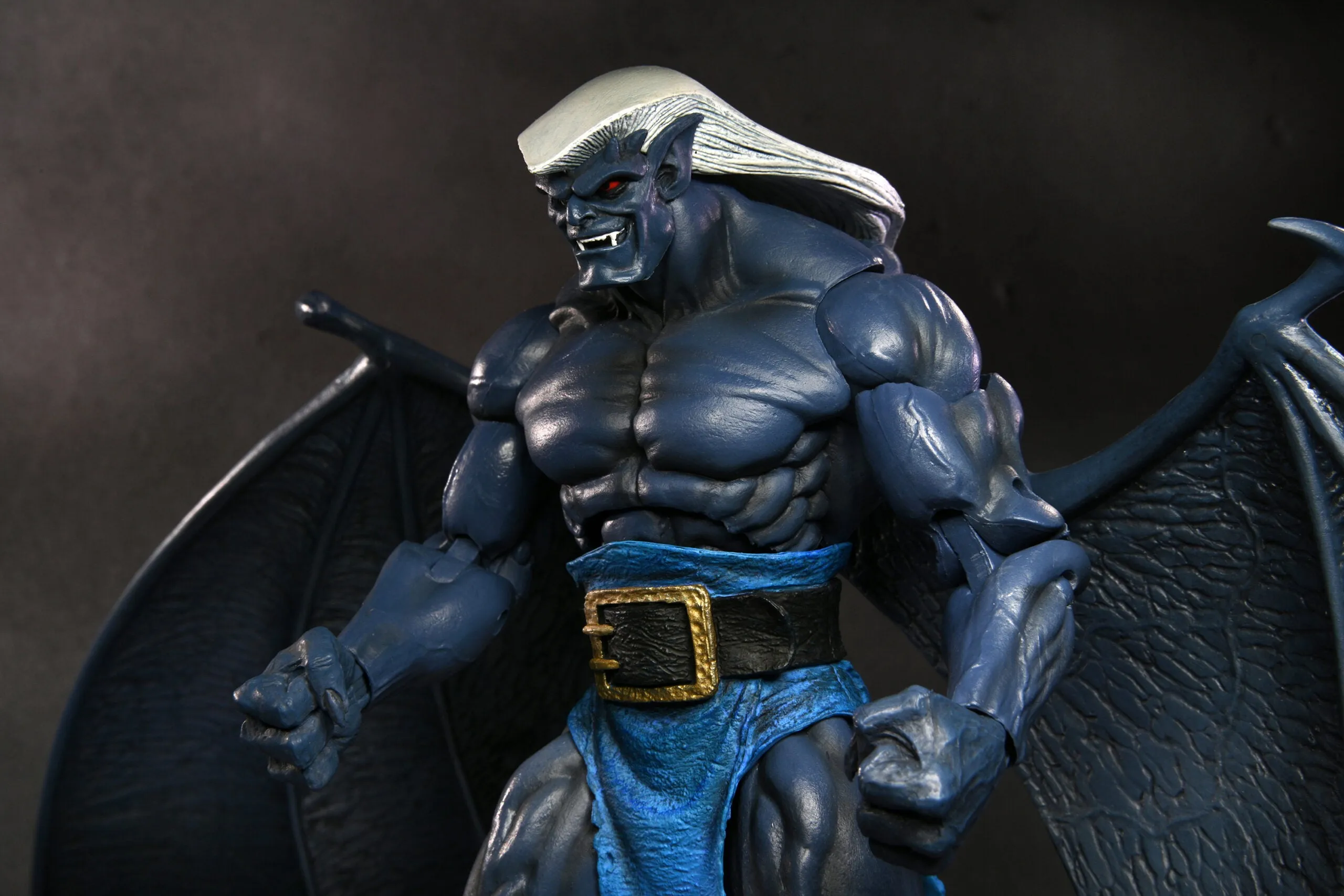 Gargoyles Ultimate Thailog 7-Inch Scale Action Figure