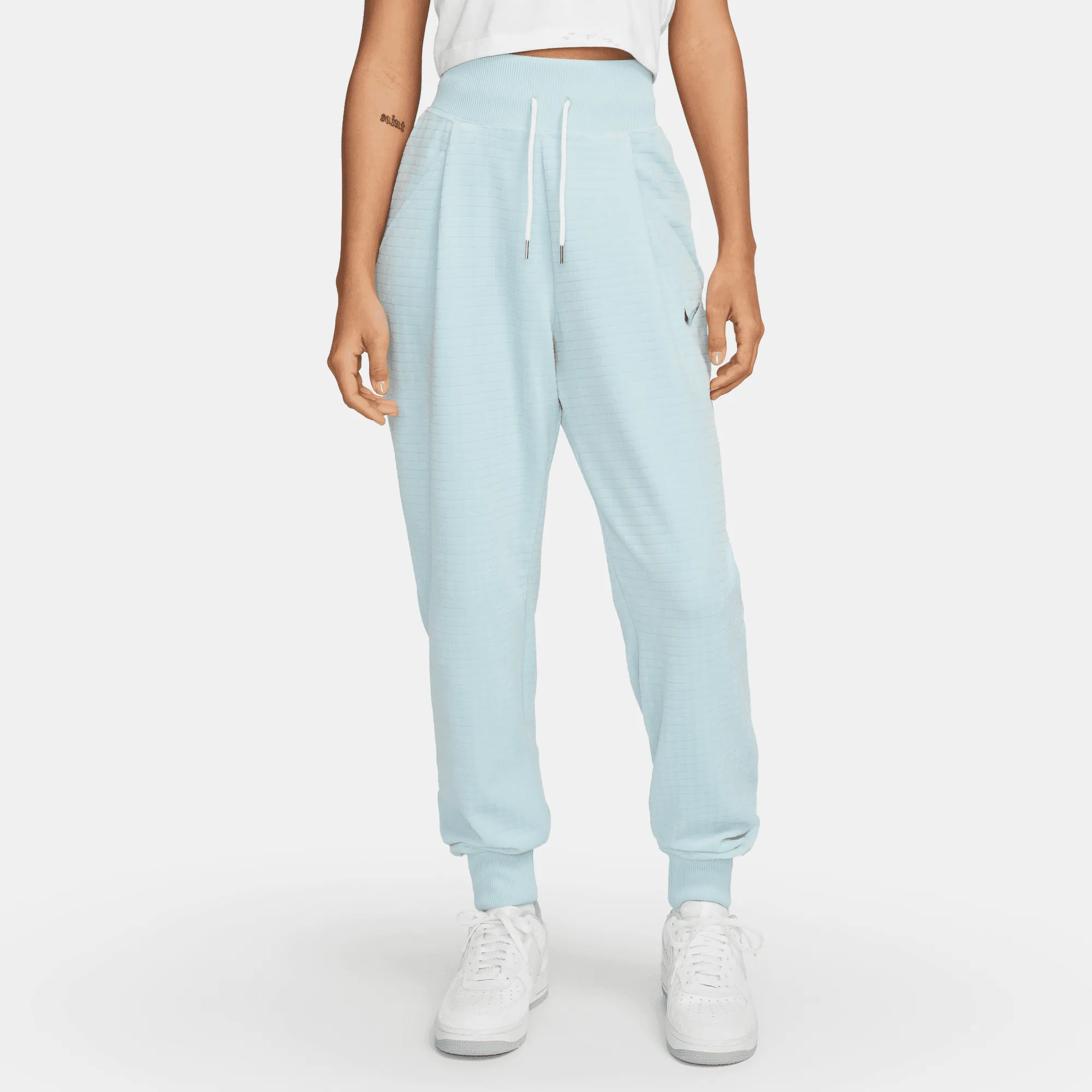 Nike Women's Sportswear High-Waisted Blue Velour Jogger