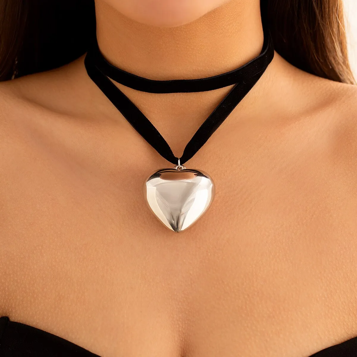 Oversized Love Heart Pendant Choker Necklace Goth Black Velvet