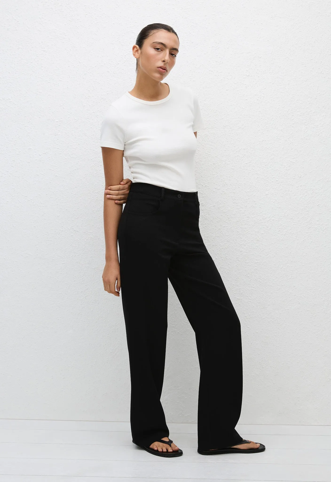 Relaxed Crepe Pant - Black