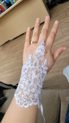 Rhinestone Lace Applique Fingerless Wrist Gloves