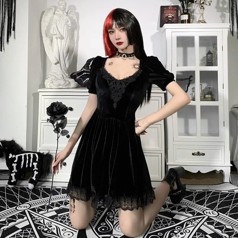 VenusFox Vintage Gothic Velvet Black Summer Dresses Mall Goth Aesthetic Short Sleeve Women Mini Dress Punk Lace Bodycon Clothes