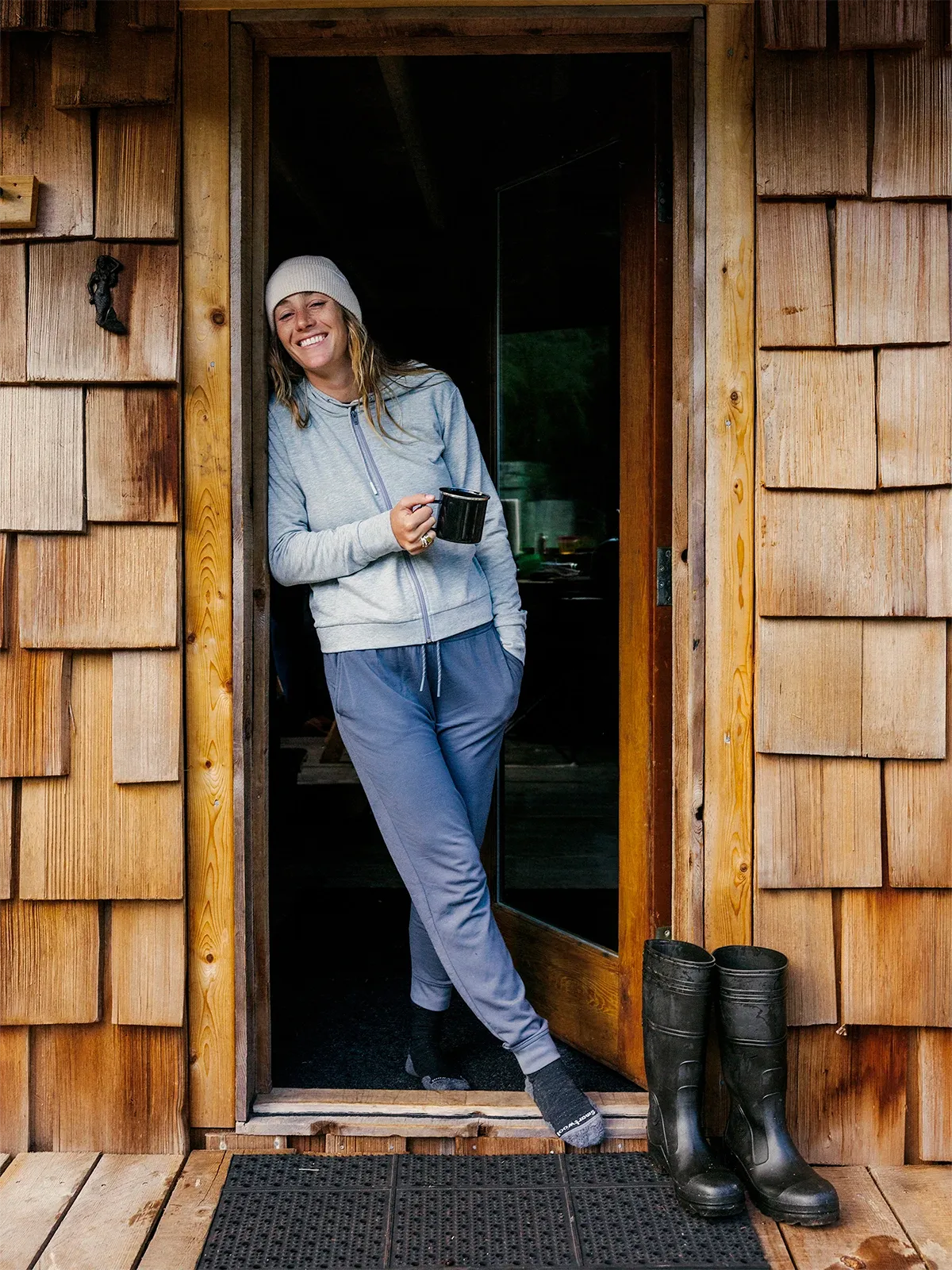 Women's Bamboo Lightweight Fleece Jogger - Heather Black