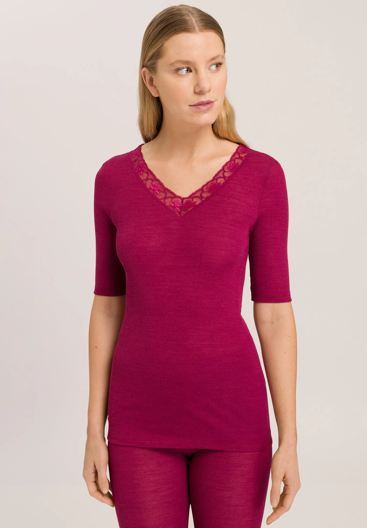 Woolen Lace Lace Trim V-Neck Wool And Silk Top | Intense Garnet 70972-2406