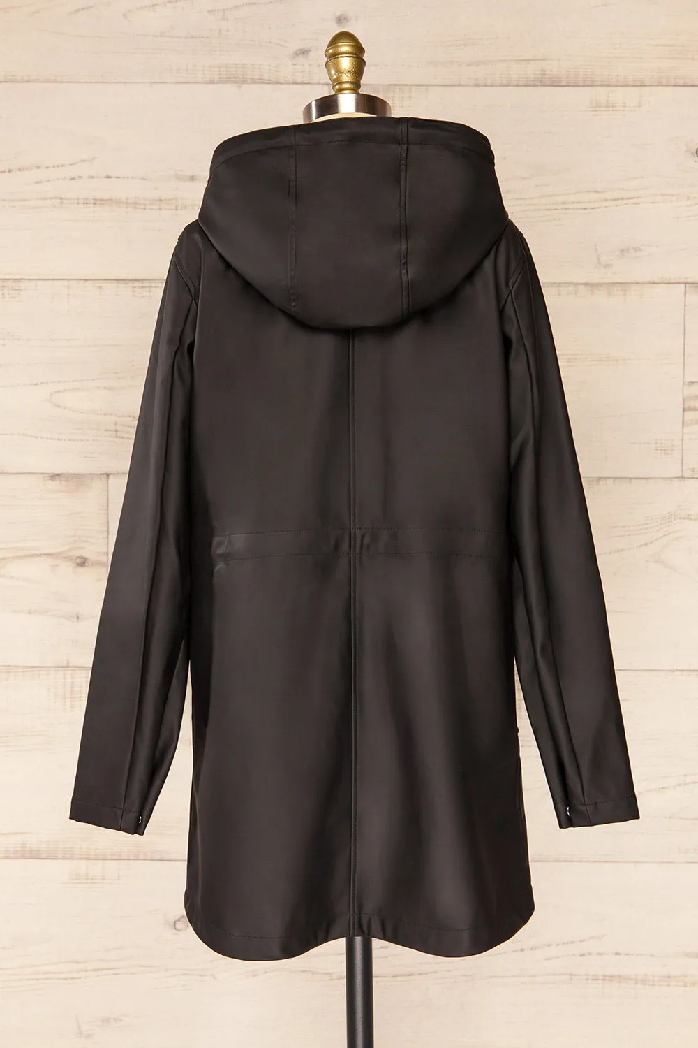 Xito Black | Hooded Raincoat w/ Drawstring