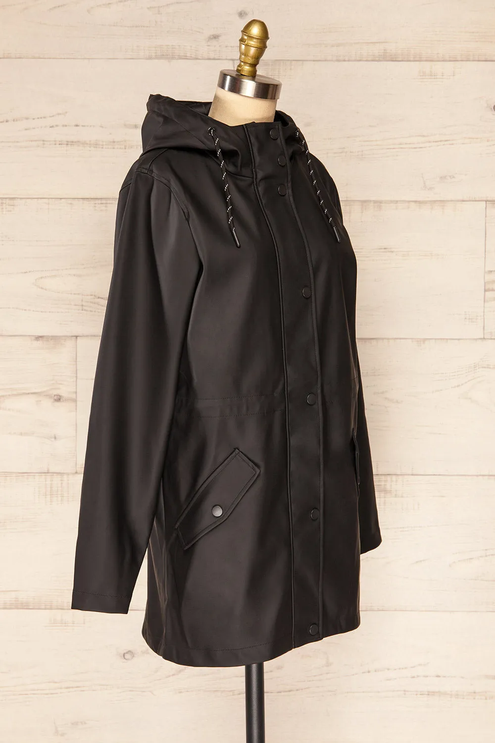 Xito Black | Hooded Raincoat w/ Drawstring